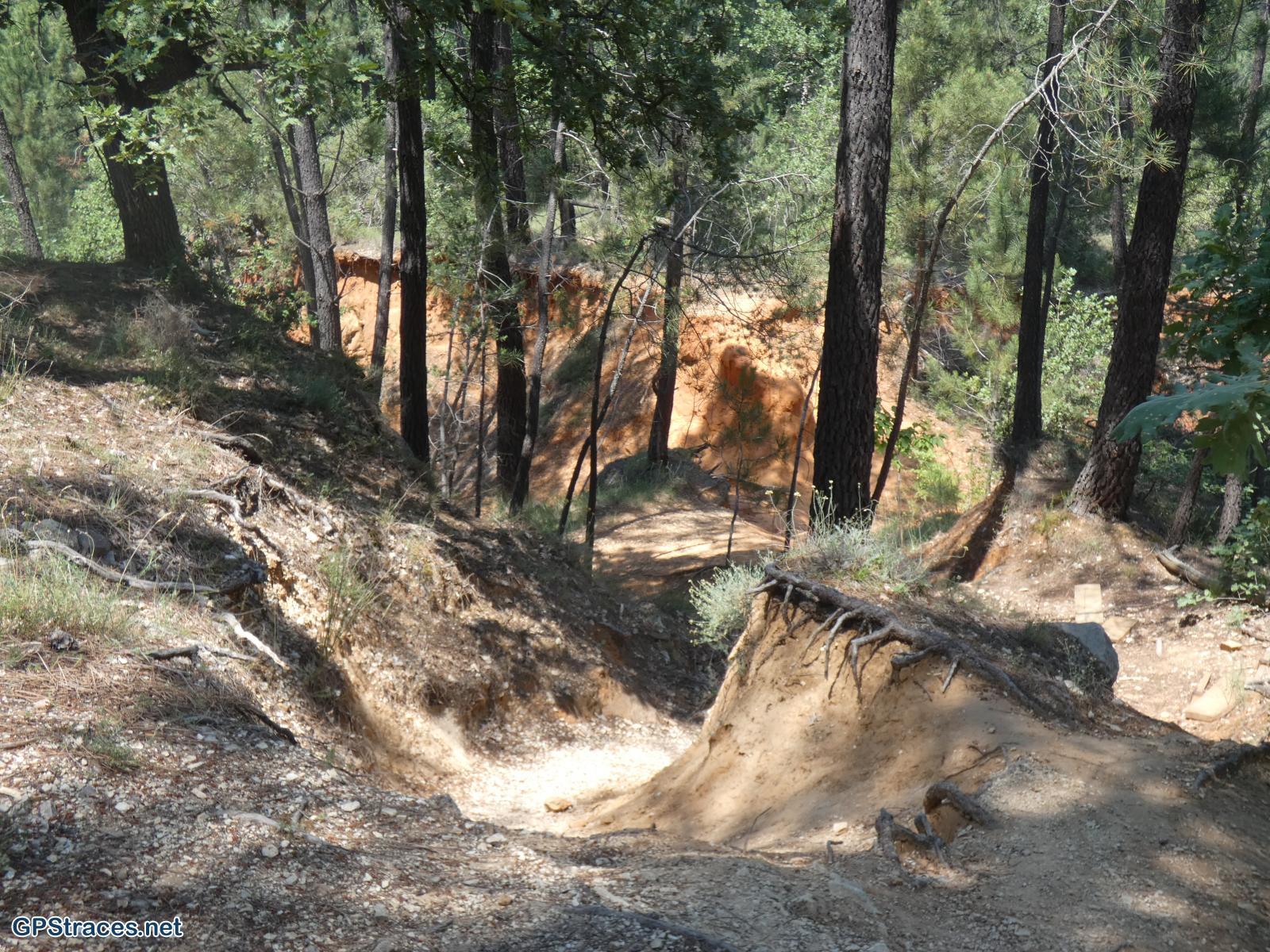 Vaucluse-Le Colorado Provençal en boucle–15