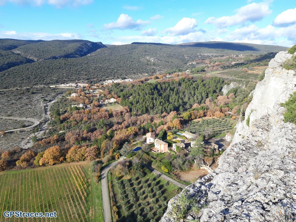 Vaucluse-Combe de Font Jouvale - Falaise de la Madeleine–9