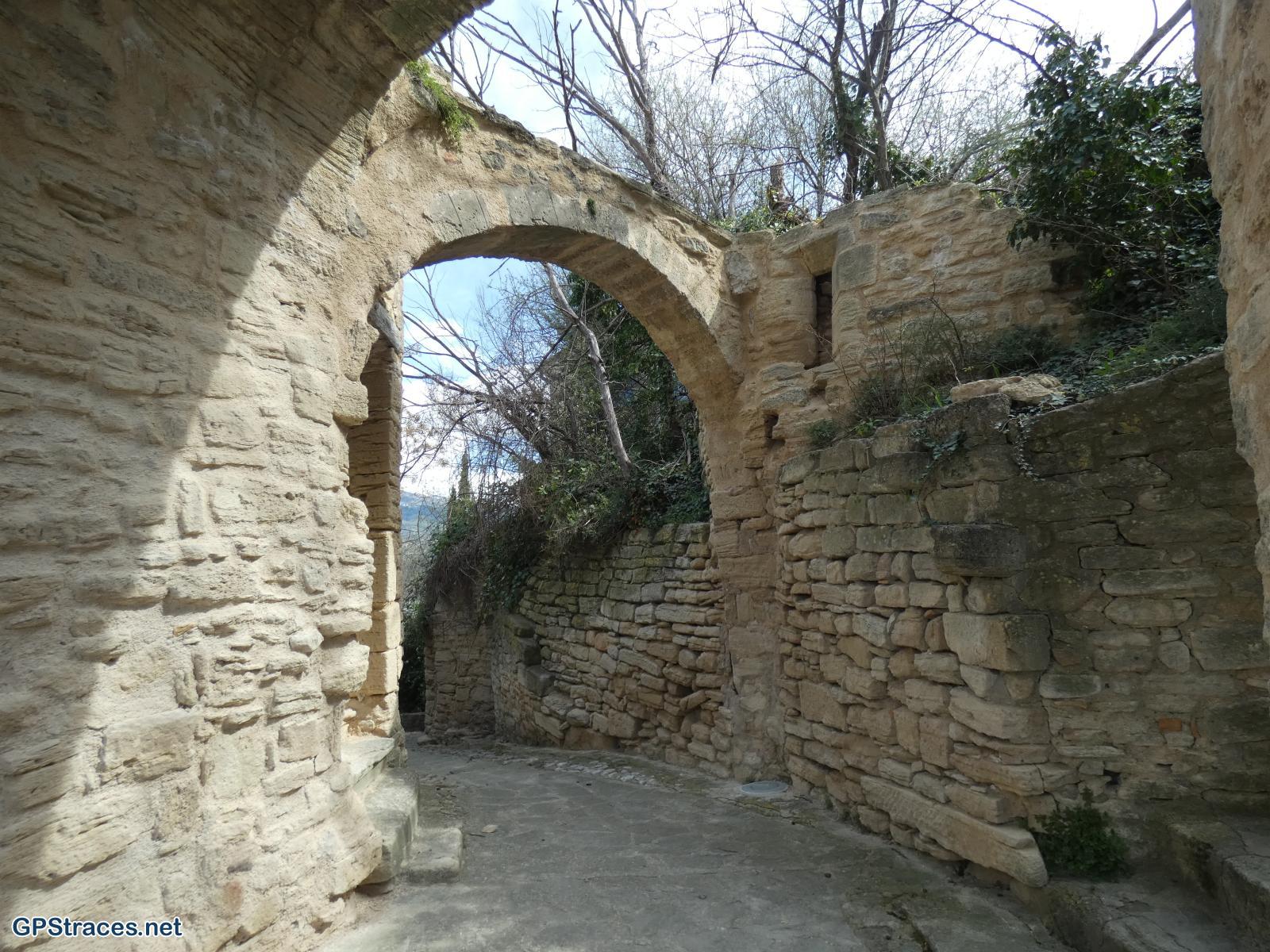 Vaucluse-Crillon Le Brave - Rocher de la Madeleine - Les Trois Termes–0
