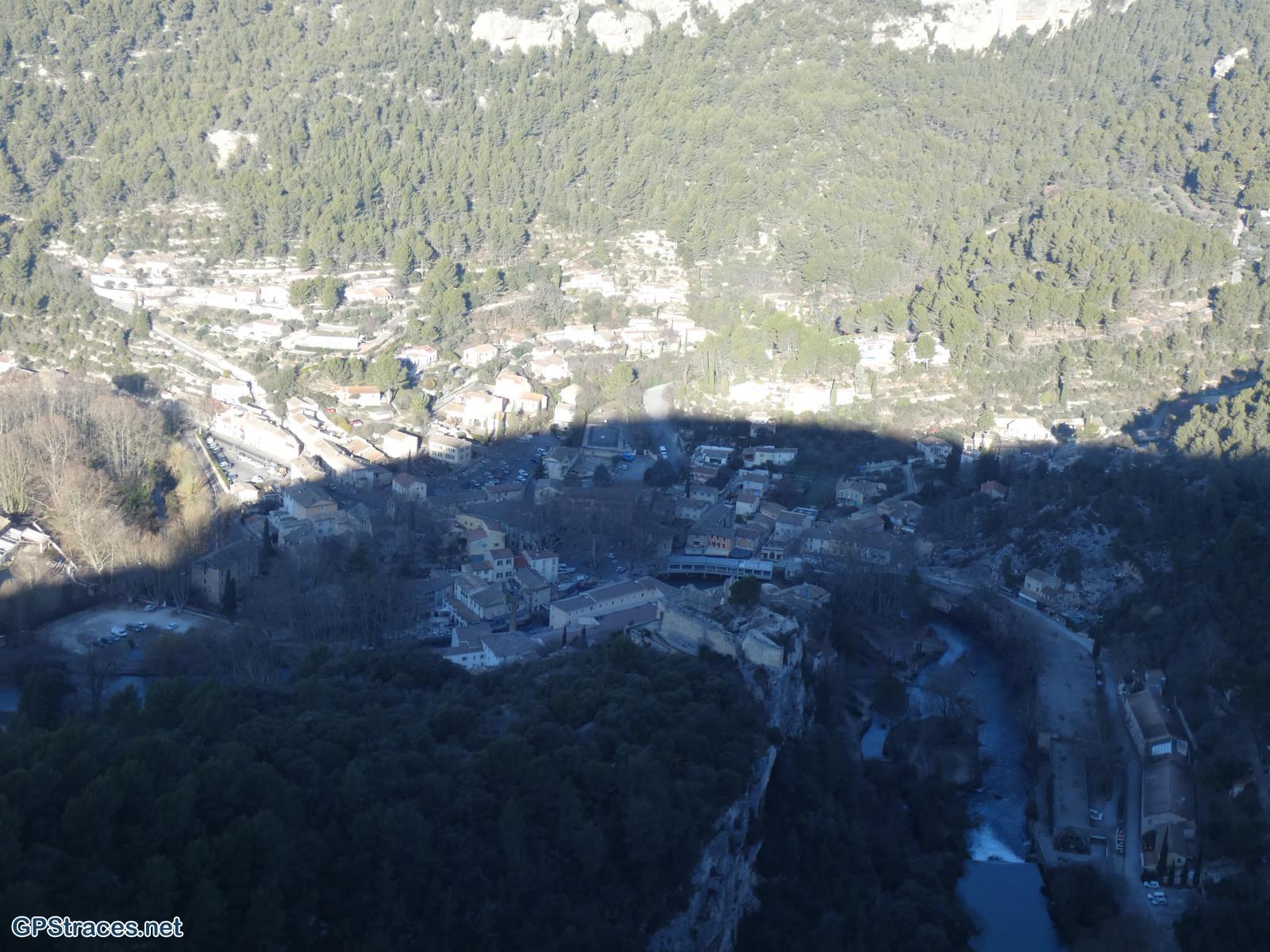 Vaucluse-Fontaine de Vaucluse - Gouffre de Valescure–4