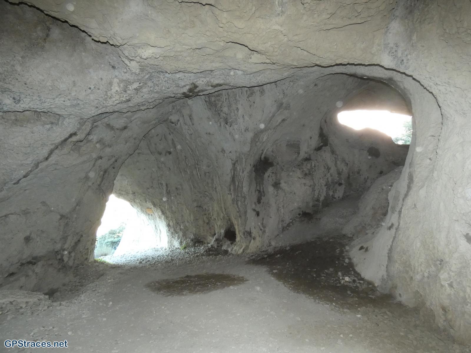 Vaucluse-Fontaine de Vaucluse - Gouffre de Valescure–12