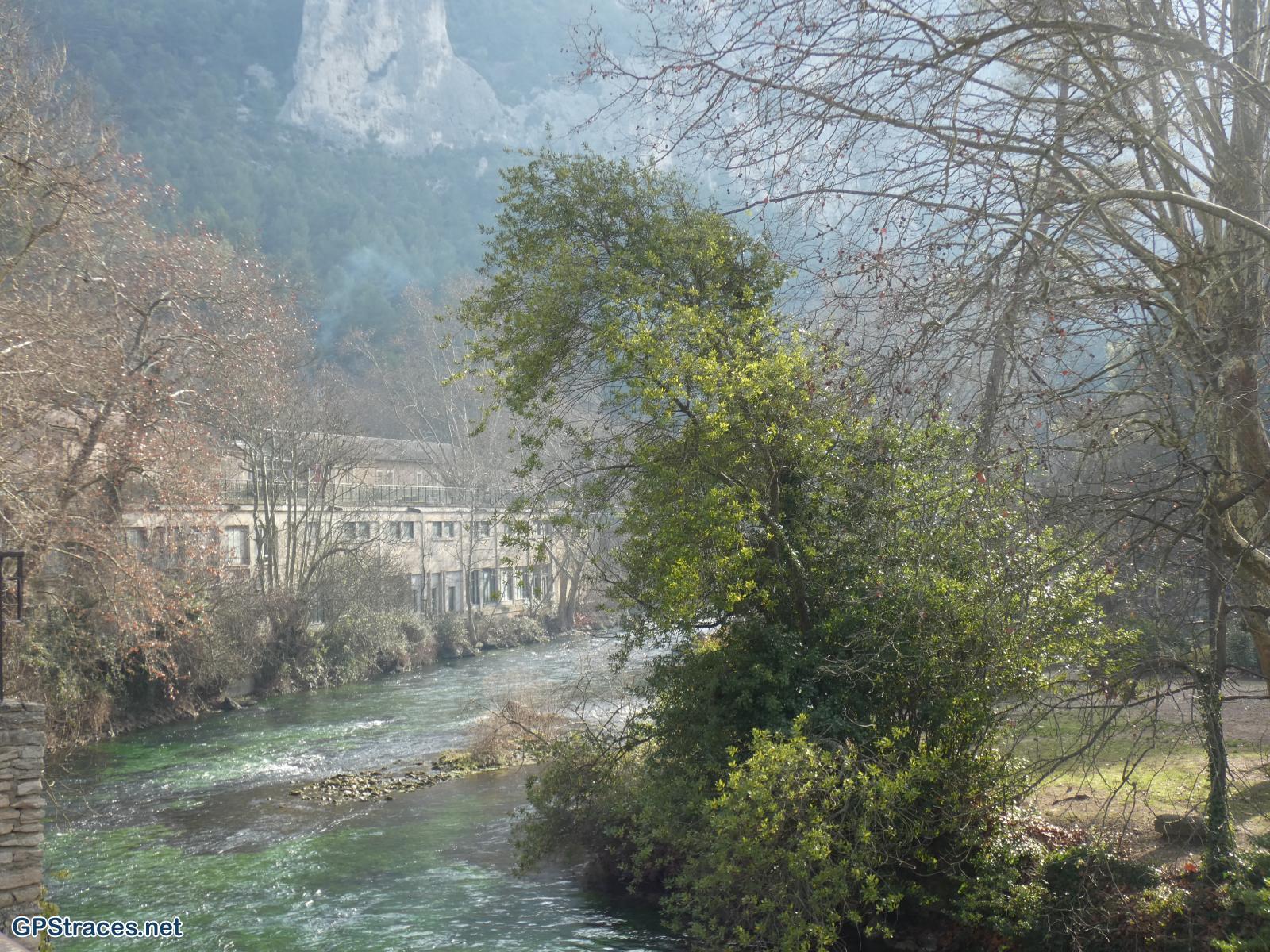 Vaucluse-Fontaine de Vaucluse - Valescure–0