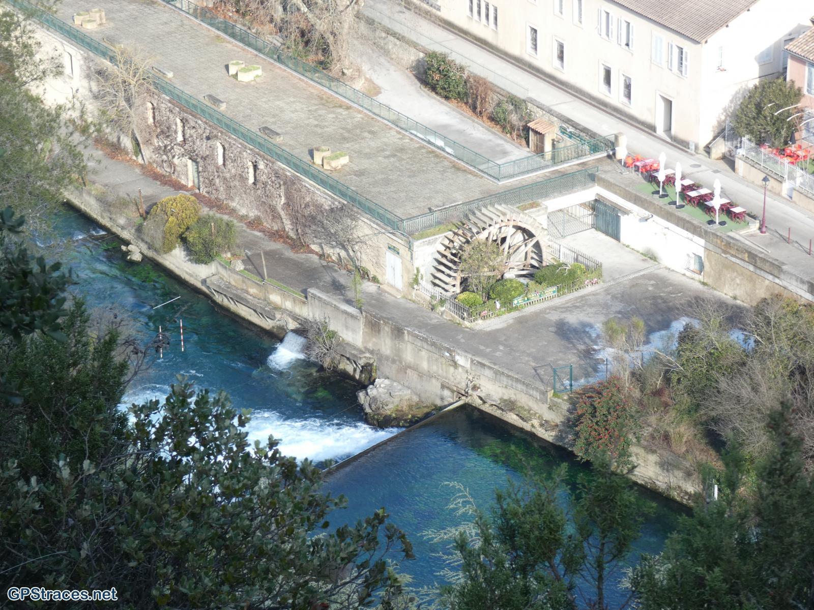 Vaucluse-Fontaine de Vaucluse - Valescure–5