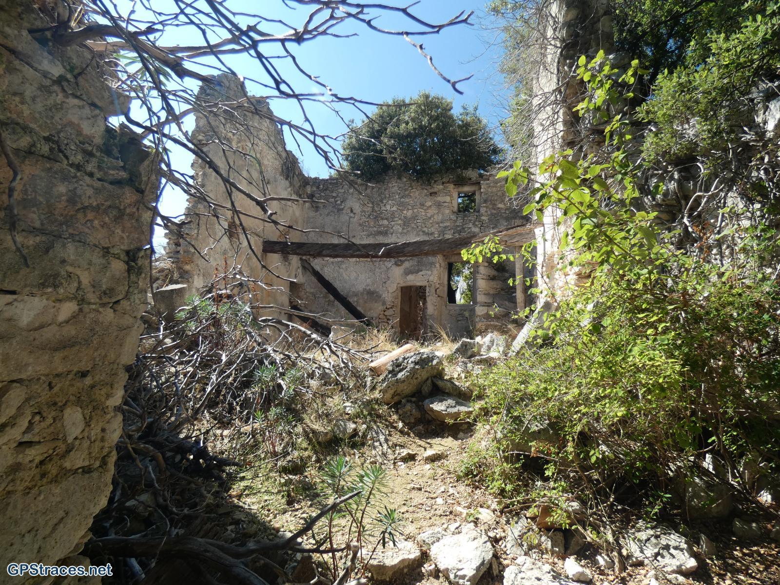 Les Tarlans