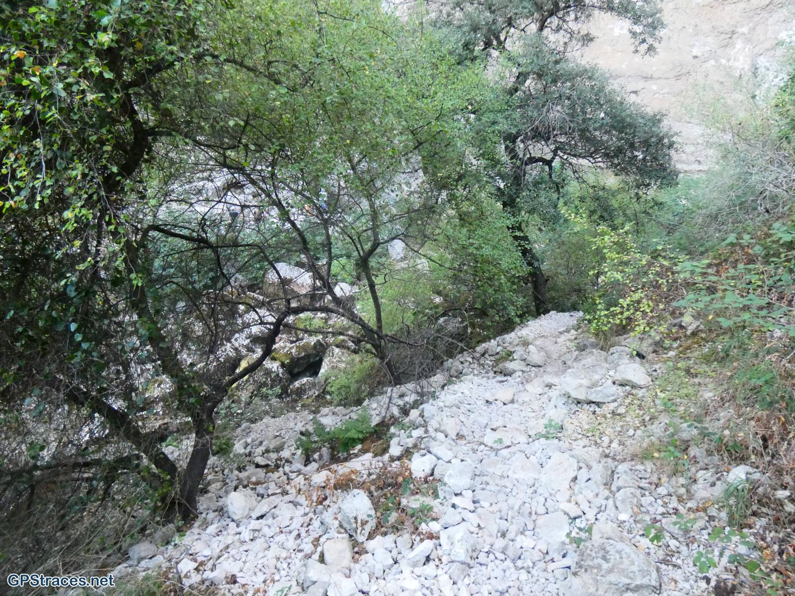 Vaucluse-Lagnes - Fontaine de Vaucluse–12