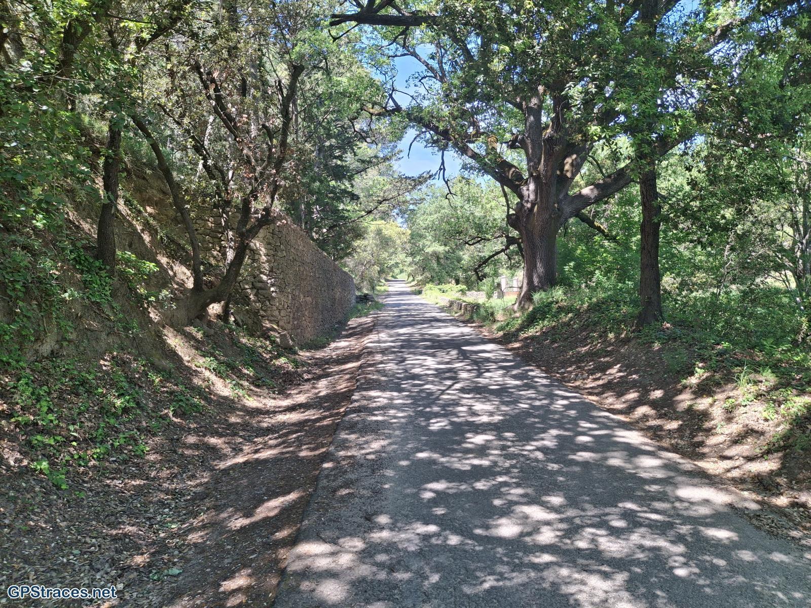 Vaucluse-De Lourmarin à Cadenet–5