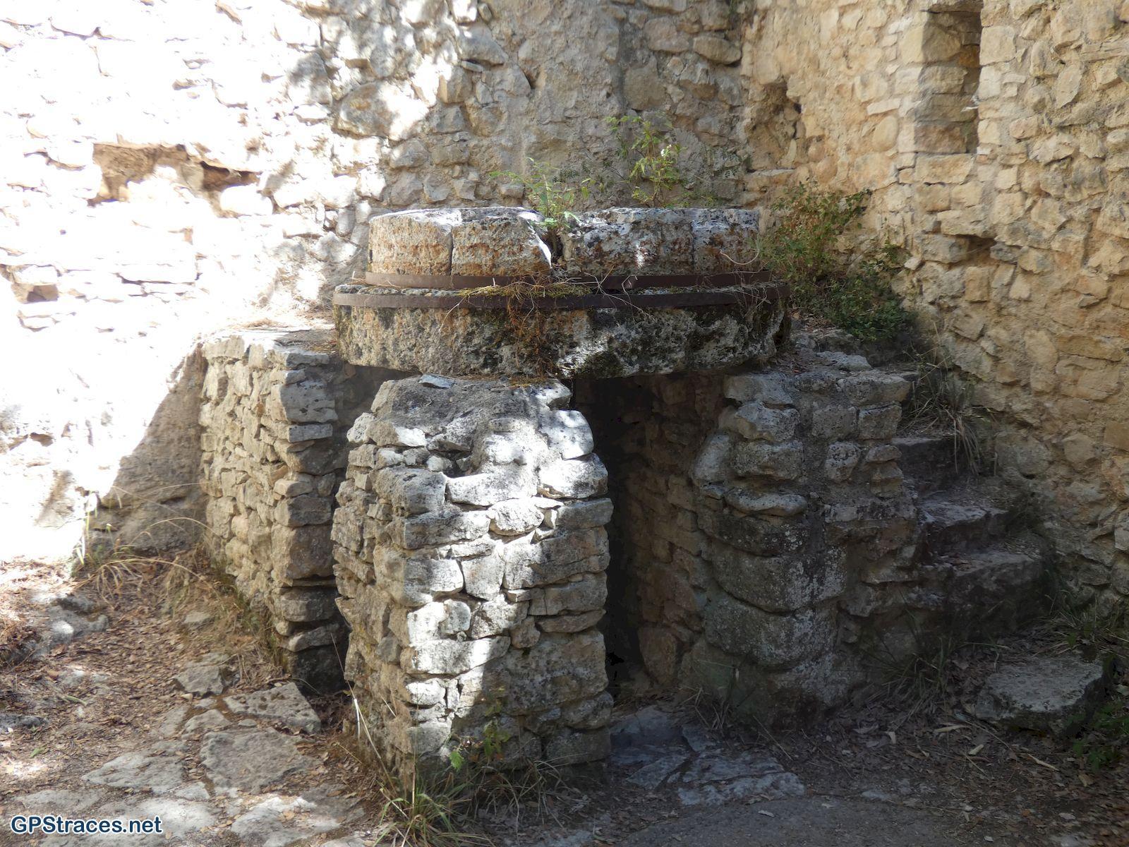 La meule statique