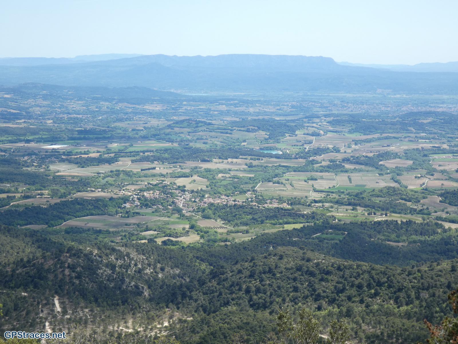 Vaucluse-Le Mourre Nègre par Cucuron–7