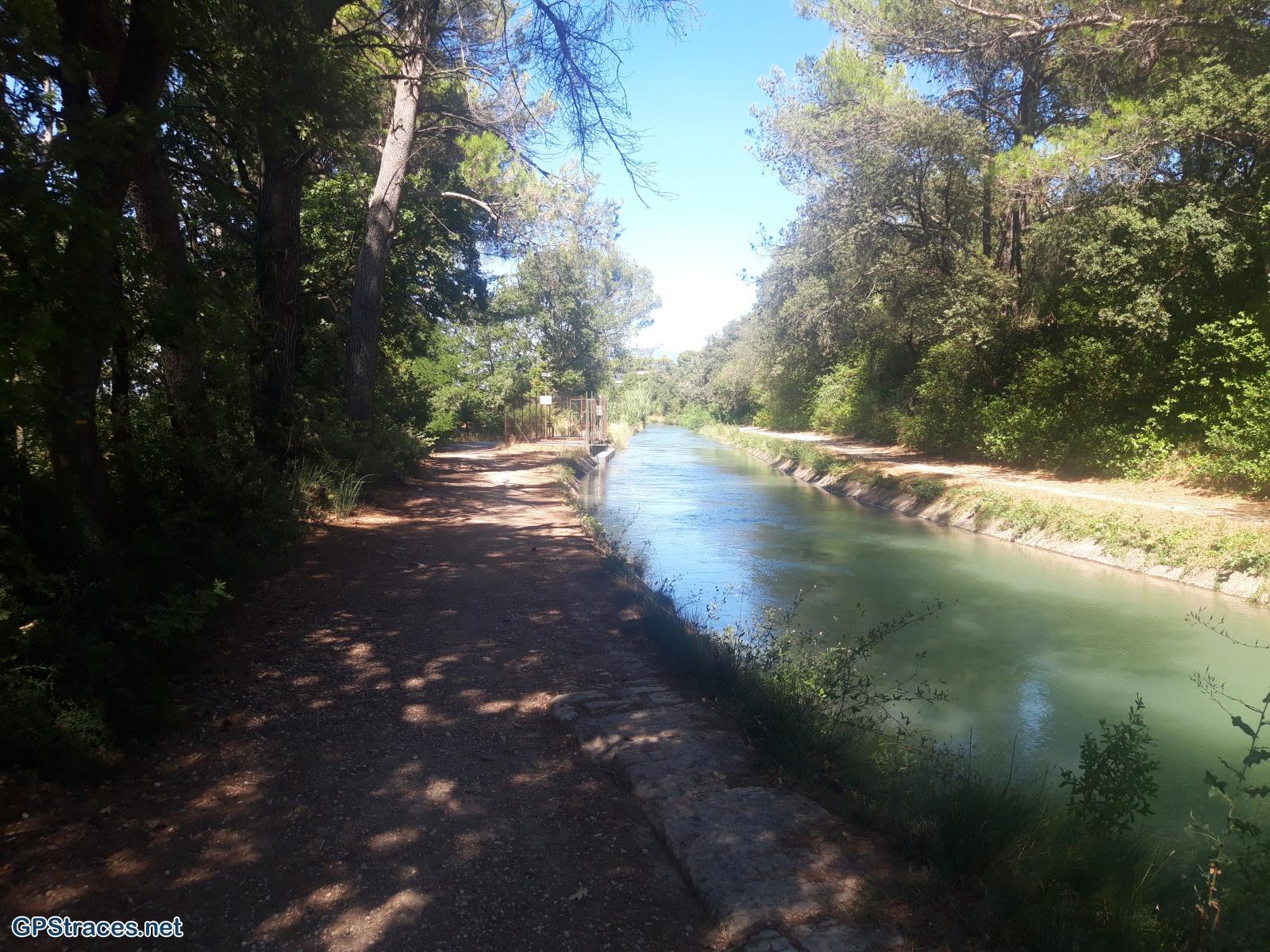 Vaucluse-Pernes-Les-Fontaines - Canal de Carpentras–5