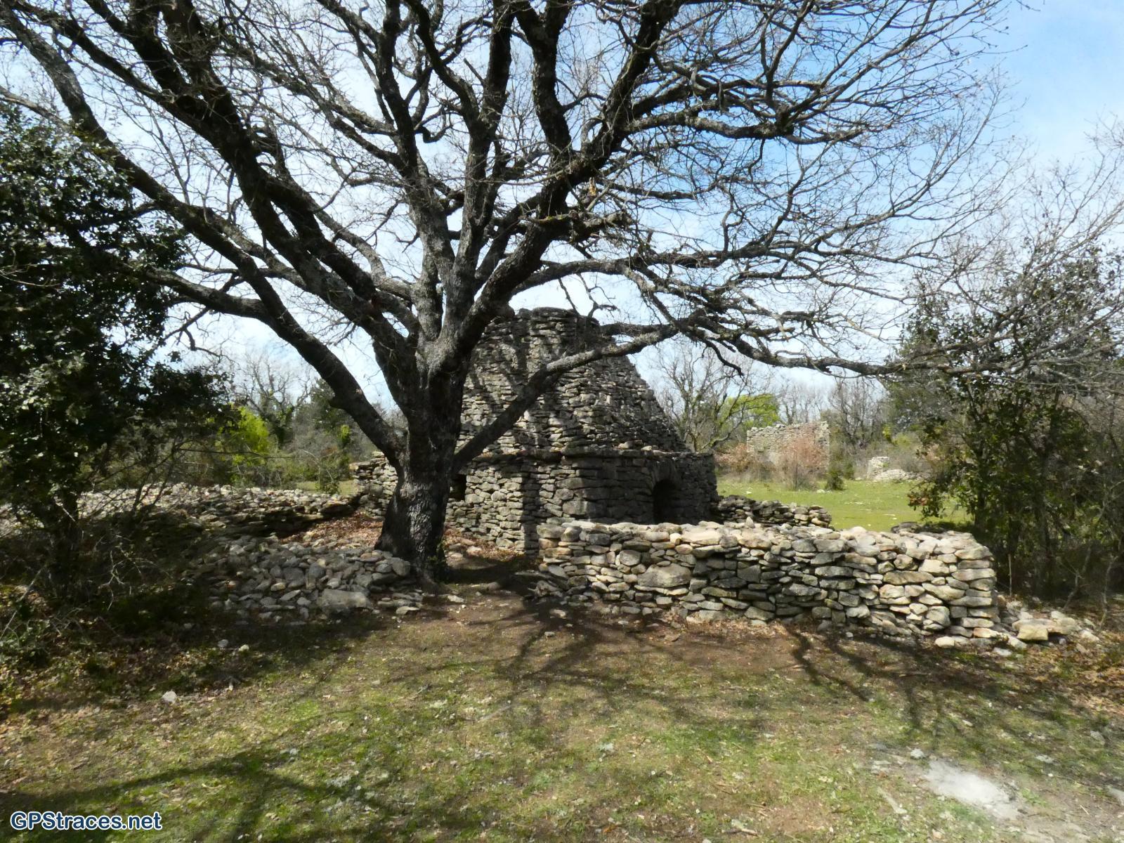 Vaucluse-Saignon - Le plateau des Claparèdes–19