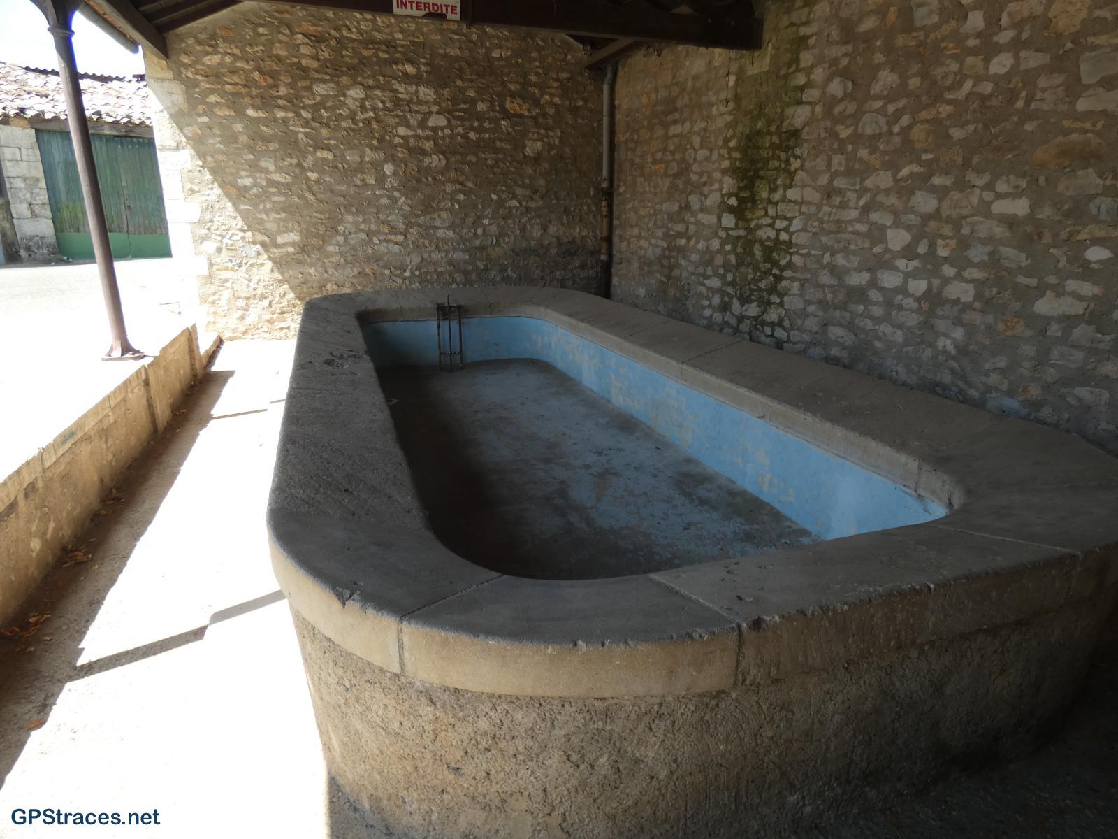 Le lavoir de St Christol