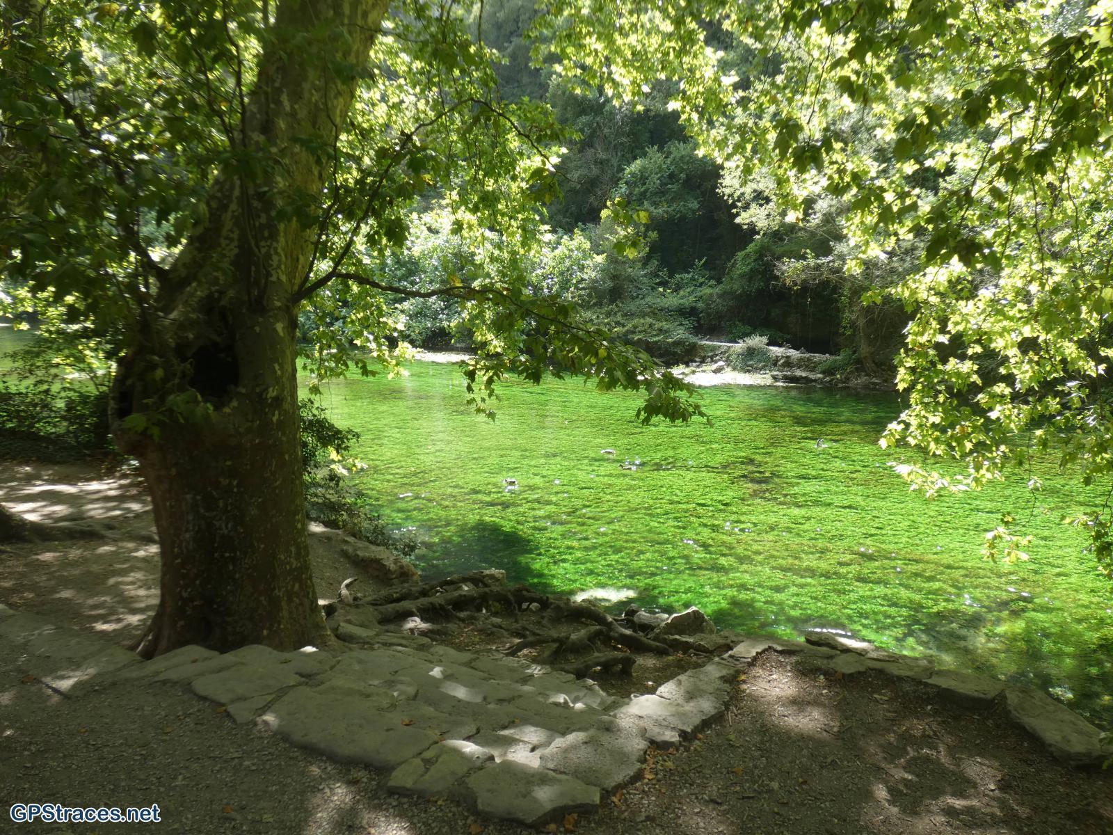 Vaucluse-Saumane - Fontaine de Vaucluse par le Mourre Pelé–9