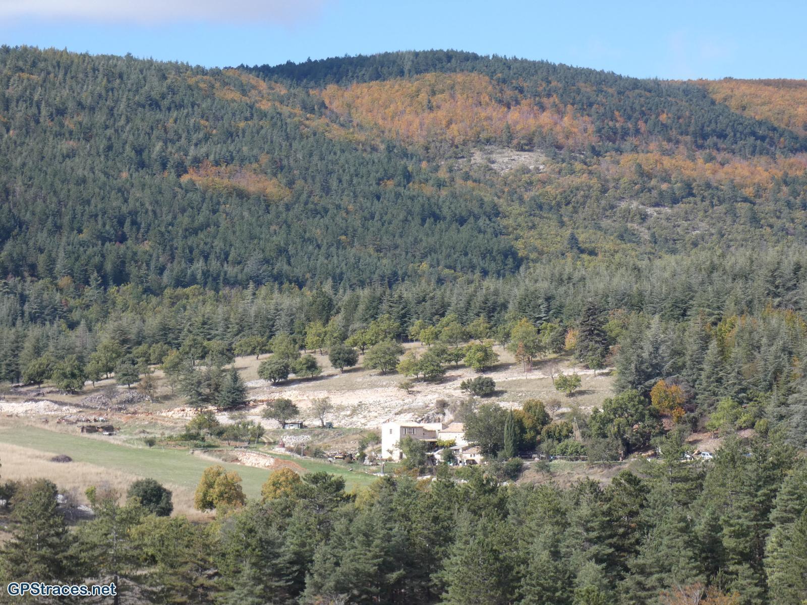 Vaucluse-Le Ventouret - Sources du Riou–10
