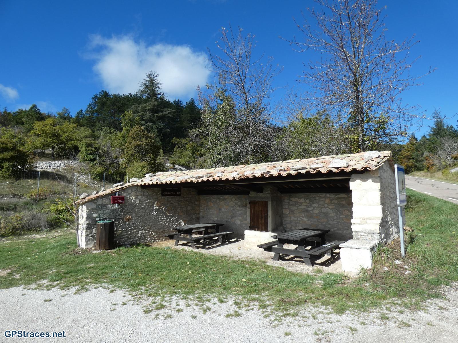 Vaucluse-Le Ventouret - Sources du Riou–12