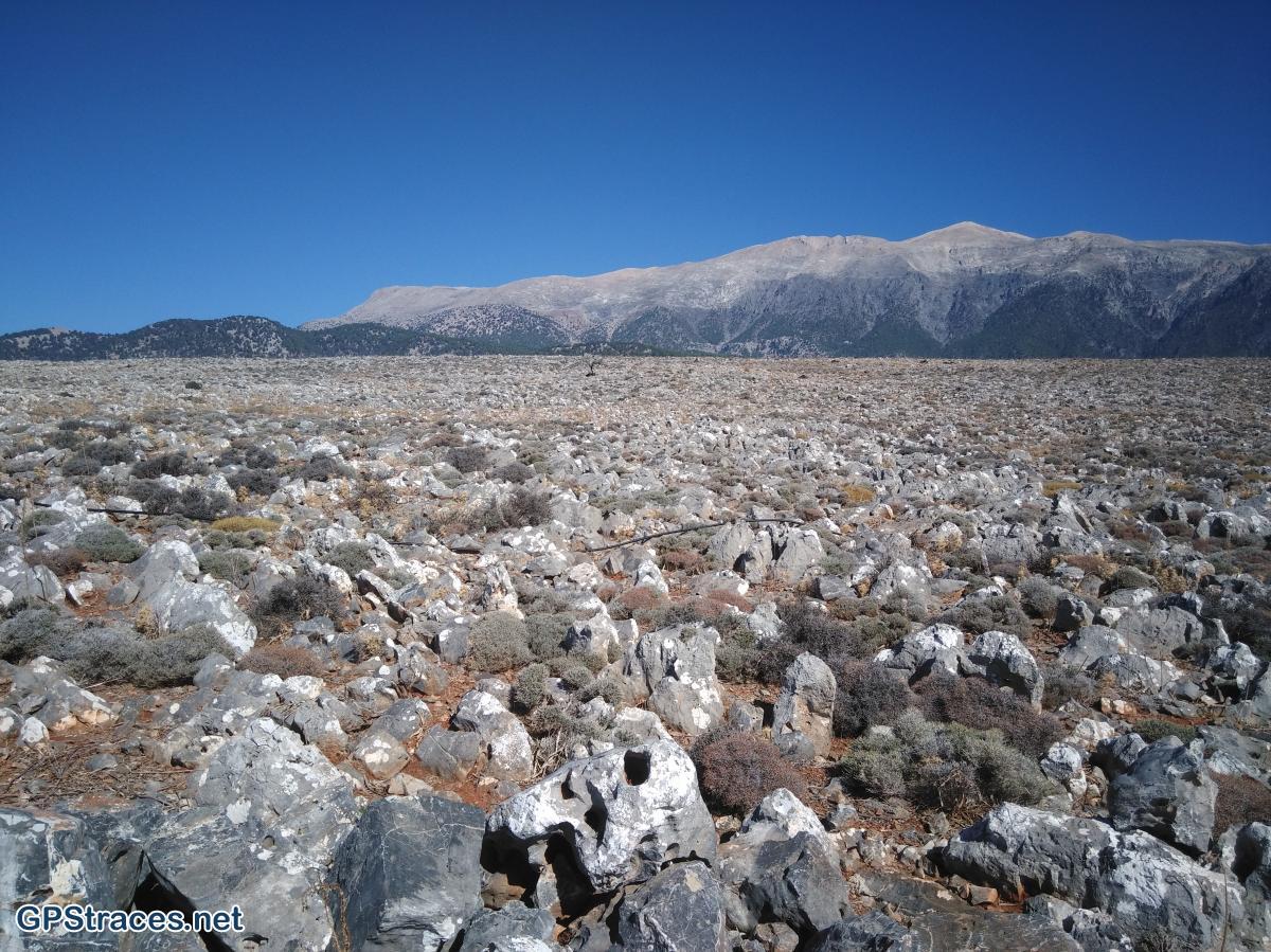 Vue panoramique sur les Lefka Ori