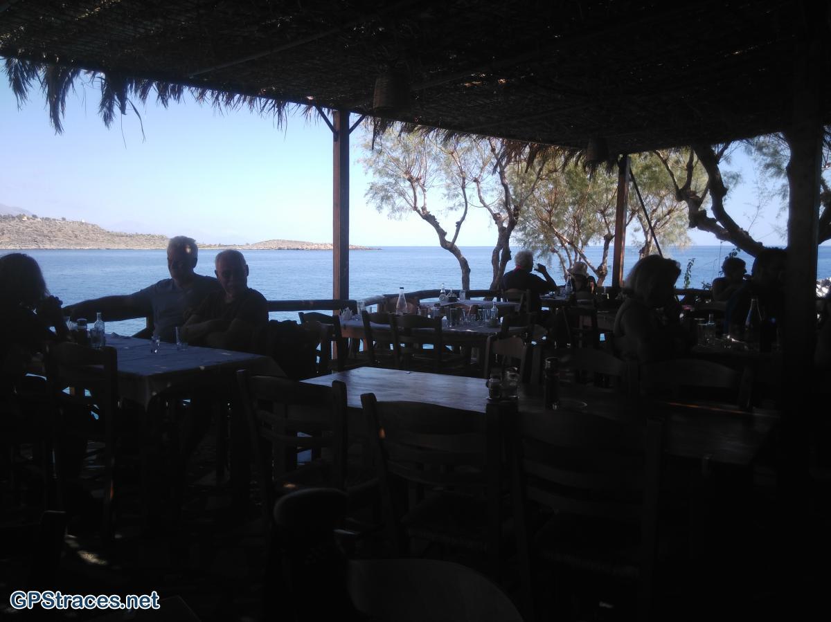 La taverne de Mamara Beach