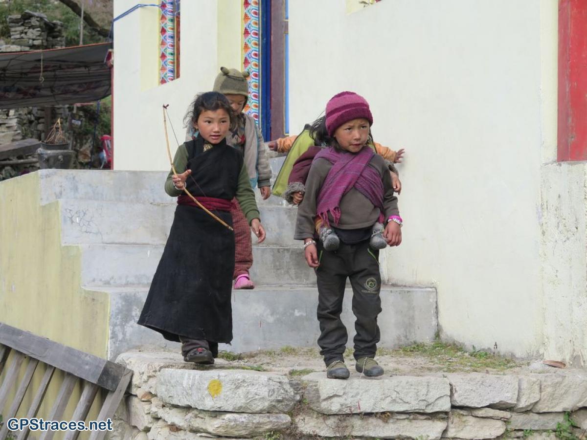 Enfants à Lho
